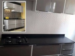 Cozinha Compacta Multimóveis New Paris com Balcão 8 Portas 3 Gavetas