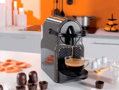 Máquina de Café Inissia Titan  Nespresso, Prata