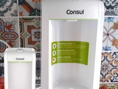 Purificador de água Consul compacto, com filtragem classe A