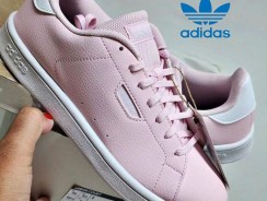 Tênis Feminino Adidas Urban Court -.