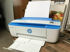 Impressora Multifuncional HP Deskjet 3776 Jato de Tinta Térmico Cor Wi-Fi Scanner (J9V88A)