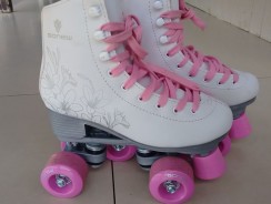 Patins 4 Rodas Feminino Gonew Quad Retrô – Branco