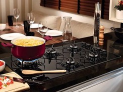 Cooktop a Gás Brastemp BDD85AEUNA 5 Bocas Preto