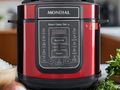 Panela de Pressão Elétrica Digital Mondial – 5L 900W Master Cooker Red PE-39 –