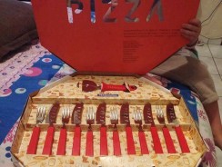 Kit para Pizza 14 Peças Vermelho – Tramontina