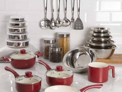 Kit Colors Vermelha 26 Peças La Cuisine: Conjunto de Panelas com Revestimento Cerâmico Colors 5 Peças + Pote de Vidro Trama 3 Peças + Potes Inox 5 Peças + Tigelas Inox 5 Peças + Escorredor Inox 26cm + Utensílios Inox 7 Peças