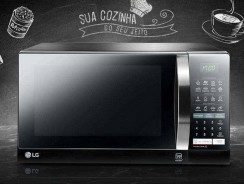 Micro-ondas LG 30 Litros Preto Easy Clean